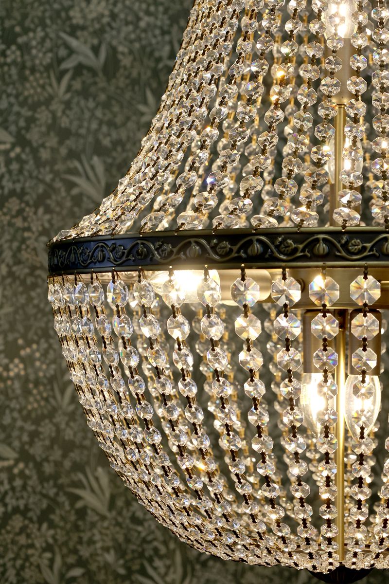 VERSAILLES Fransk Lysekrone m. Glasprissmer