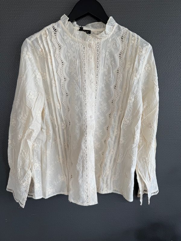 KRISTIN Bluse Lace Ecru