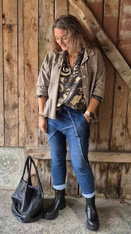 SAGA Baggy Jeans