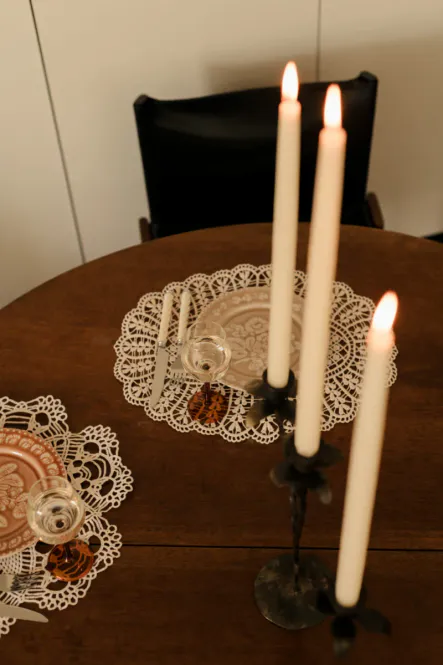 Hovedbilde SPISEBRIKKE Heklet Oval 