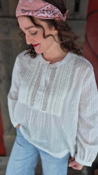 Hovedbilde BIRNA Bluse Spring Gardenia  