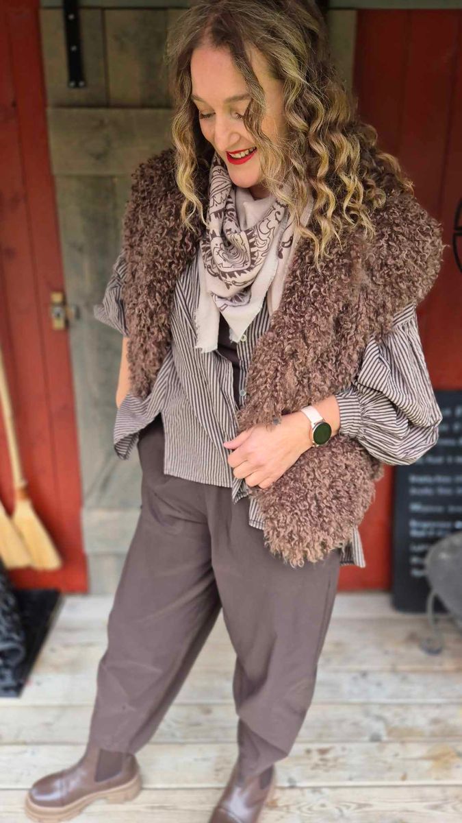 SAGA Fluffy Vest Marron