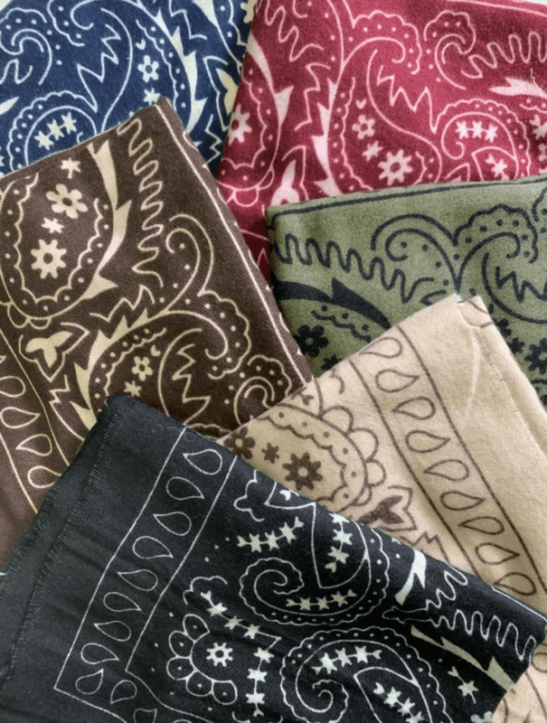 SKJERF 23 Paisley