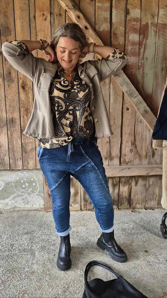 SAGA Baggy Jeans