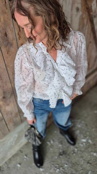 Hovedbilde FRIDA Bluse White m Black Dot