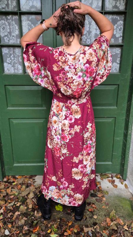 PERNILLE Rose Kjole Bordeaux 