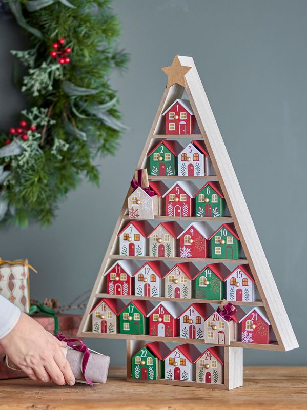 ADVENTSKALENDER Juletre