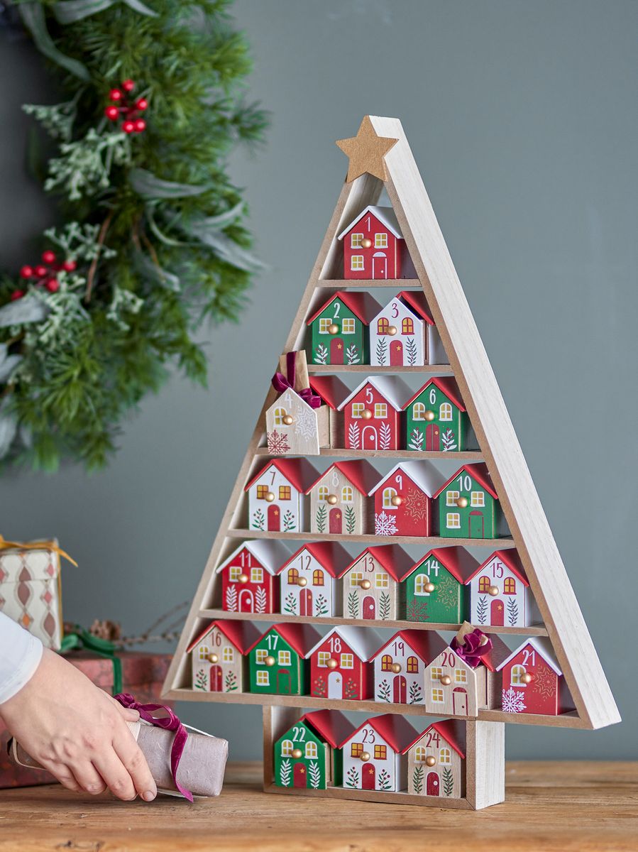 ADVENTSKALENDER Juletre