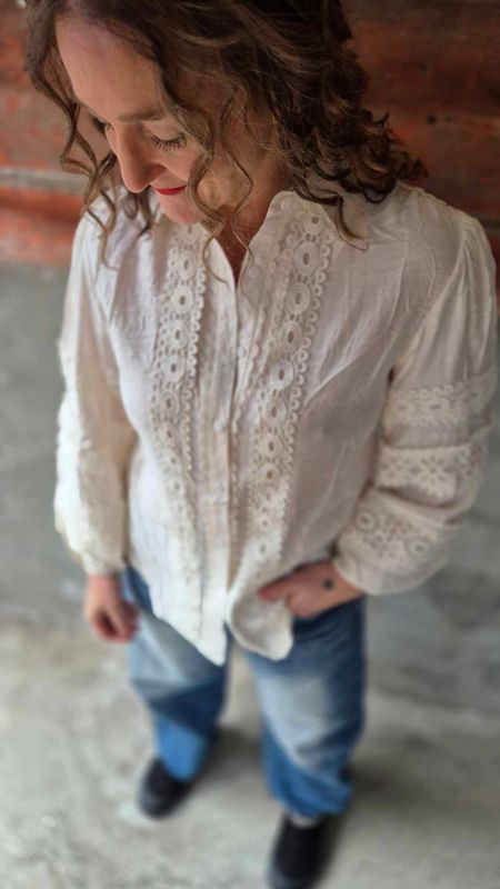 TONE Bluse Lace 